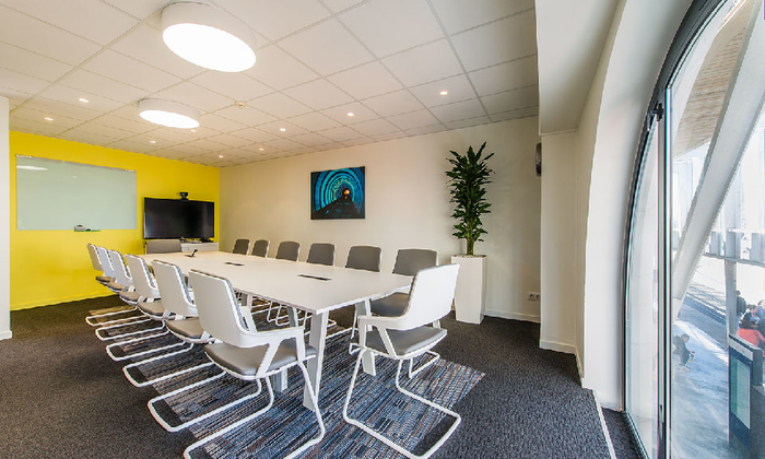 Meeting room at Regus Express Centre €15