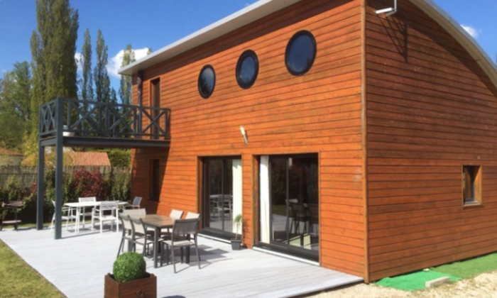 Wooden architect's house near Chambord €50