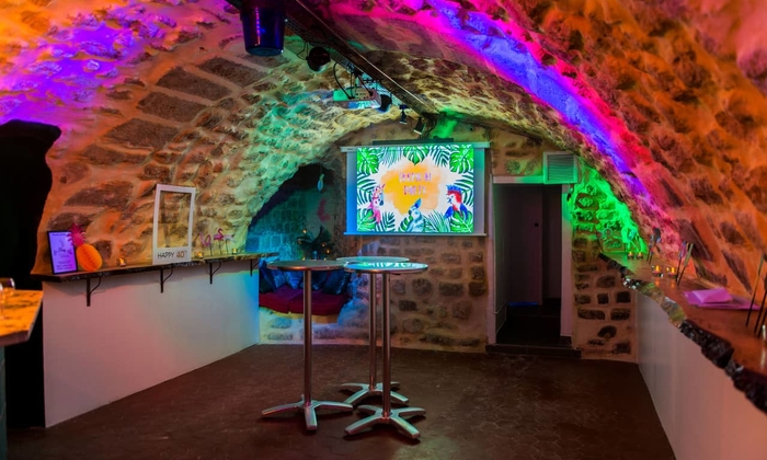 Club discothèque - coeur du Marais 200 €