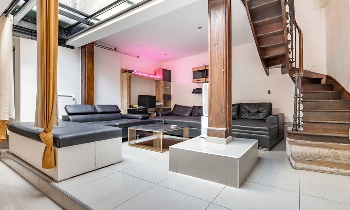 Location maison type Manoir - Loft à Paris 270 €