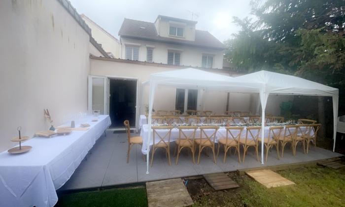 Location salon maison +100m2 avec son jardin 100 €
