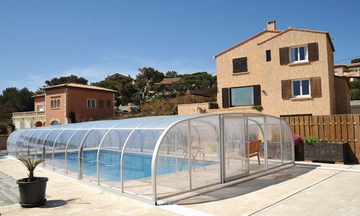 Large house with garden and pool on the blue coast €40