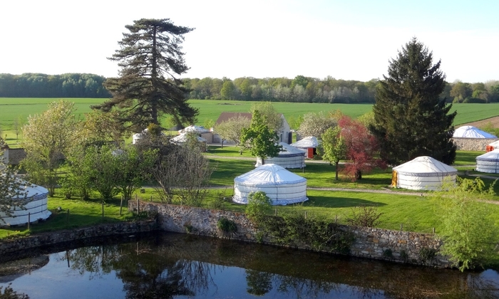 The great yurt of the Nomad-Lodge €25