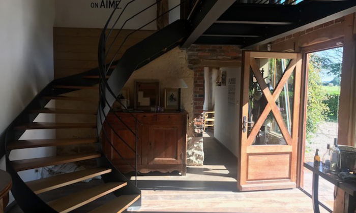 Ferme Bressane restaurée de 350 m2 200 €