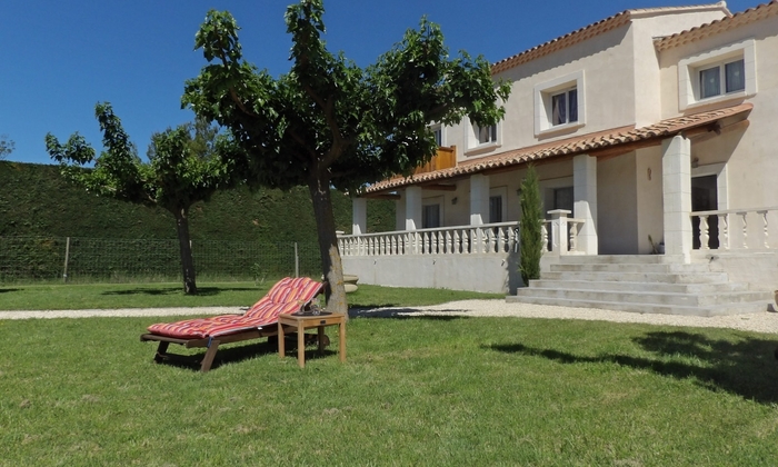 5000 sqm garden rental €150