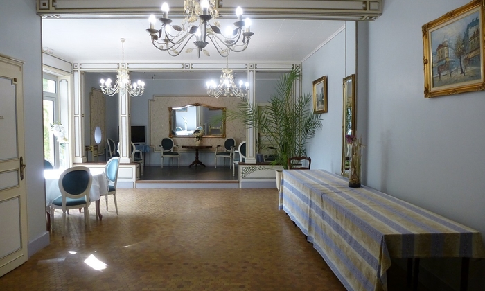 Bouchereau Castle: Reception Room €195