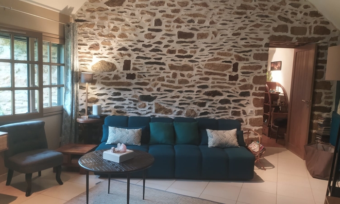 Salle de réunion dans une chaumière à la campagne 50 €