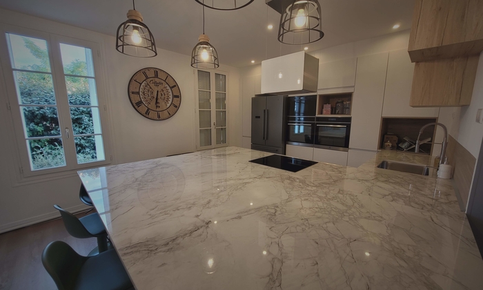 Cozy 28m² American Kitchen Lounge design ideal for meetings stimulating brainstorming on creativity and innovation €80