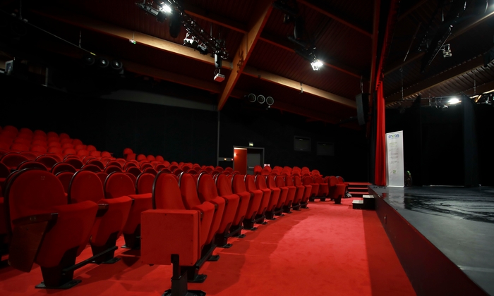 Théâtre Rouge 210 €