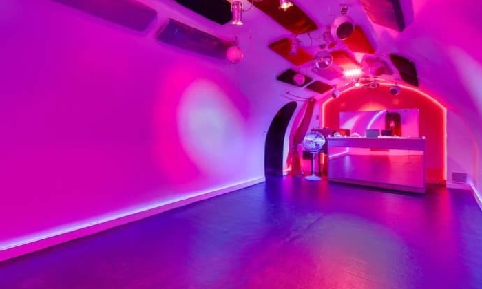 Club discothèque - coeur du Marais 200 €
