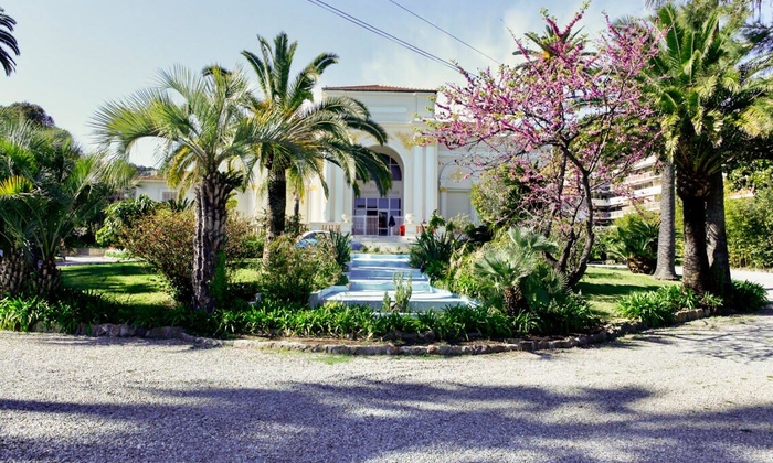 Palais Clément Massier in Cannes €550