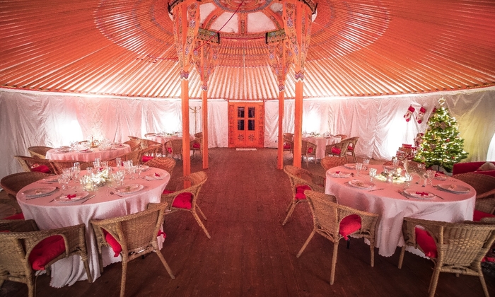 The great yurt of the Nomad-Lodge €25