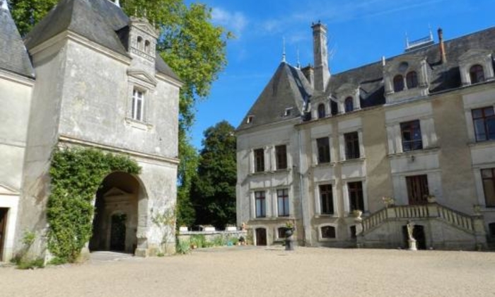 Château de la Mézière 45 €