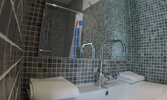 Grande villa moderne 15 personnes/nuit ou 100 pers 175 €