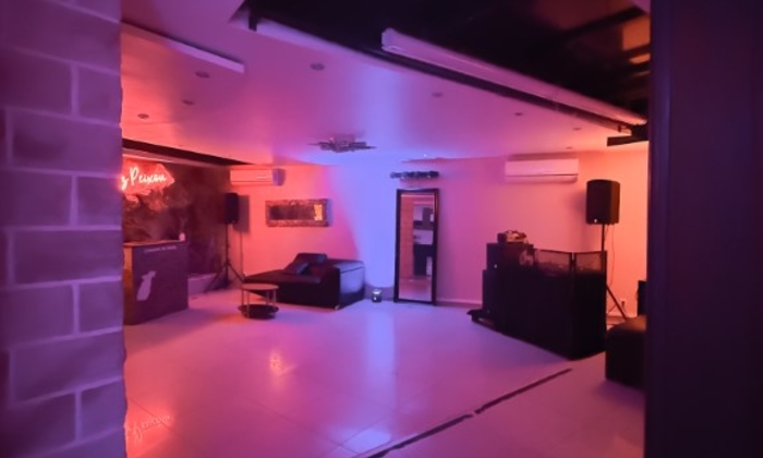 Manor near Nanterre €270