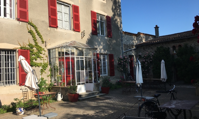 Villa Rhôna, between Lyon and Valencia €65