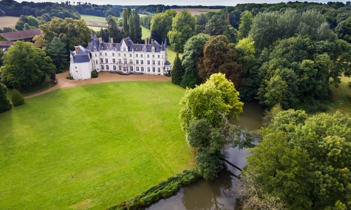 Château de Charbonnieres - Eure-et-Loir 480 €