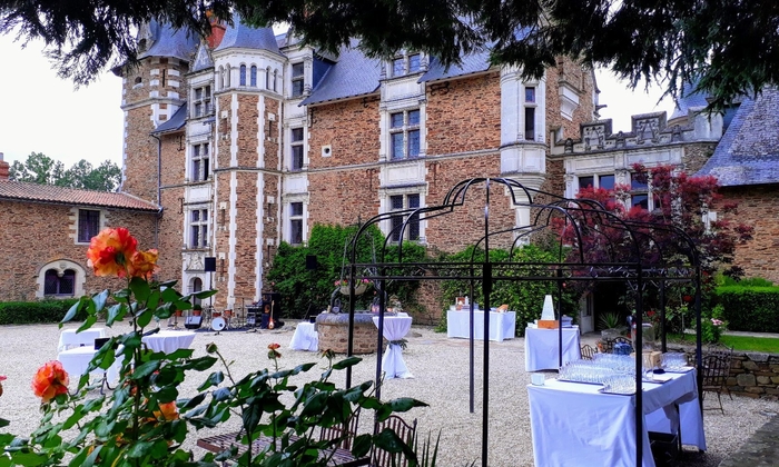 Magnifique château pour votre événement 180 €