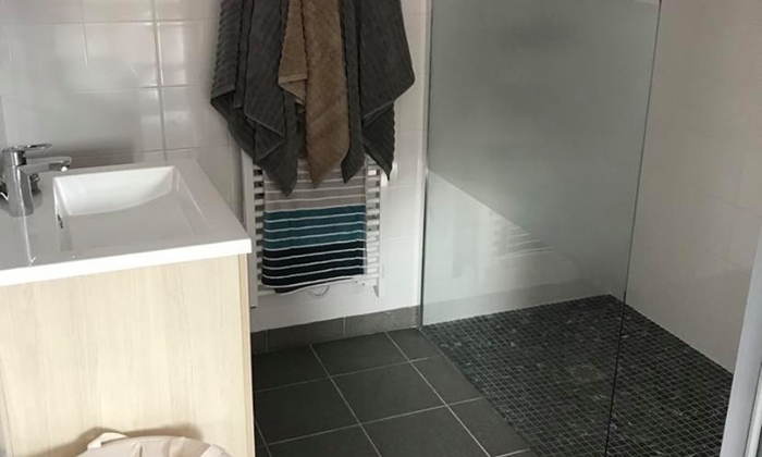 Corps de ferme rénové salle de réception & gîte 50 €