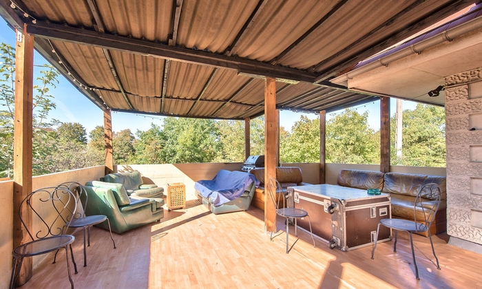 Atypical house for unforgettable musical event €120