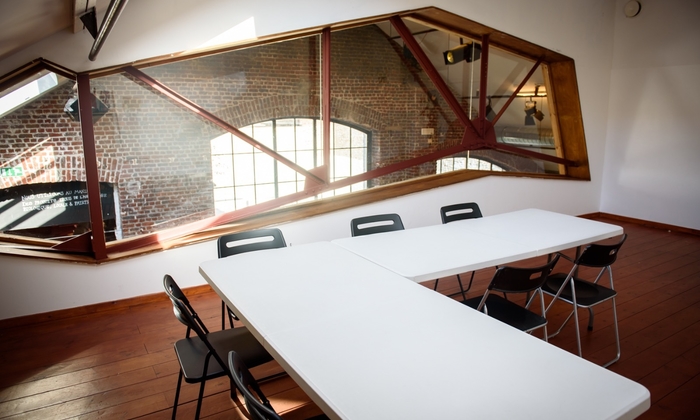 Privatisez le bar La Tricoterie près de Bruxelles 112 €