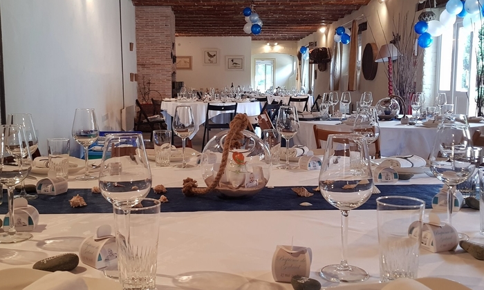 Reception room rental at the farm in the Ile de Fr €130