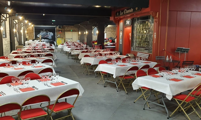 Driver's Park, a vintage and unique garage for your events €190