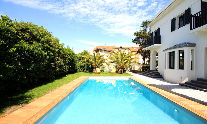 Villa Trinidad with sea views €140