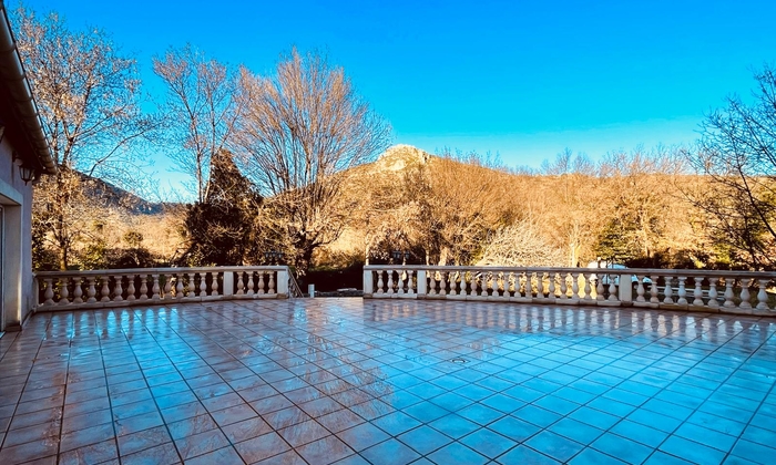 Le Vissou – Salle & Bar à privatiser à Cabrières - Tout type d’événement 45 €