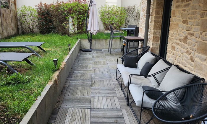 Charmant jardin/terrasse aménagé à Meudon 8 pers 50 €