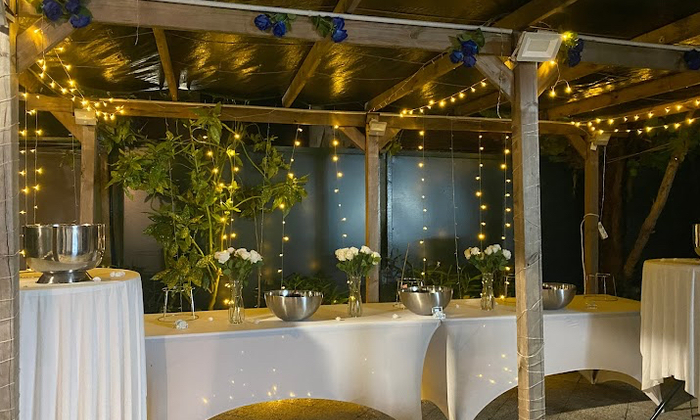 Location de salle réception avec terrasse et jardin 127 €