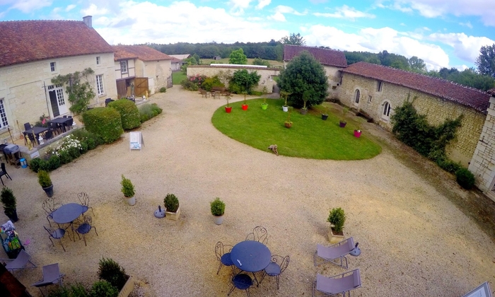 Domaine de gîtes et lodges avec espace commun 55 €