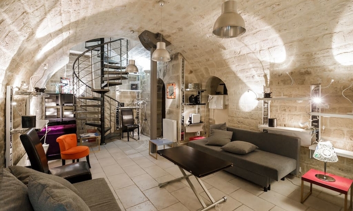 Loft private courtyard in Paris Le Marais €65