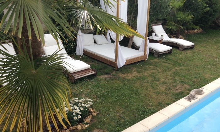 Buddha Beach Thoiry piscine privée et jacuzzi 23 €