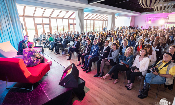 Pergola Château Valmy €280