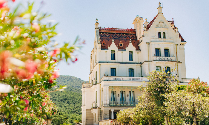 Pergola Château Valmy €280