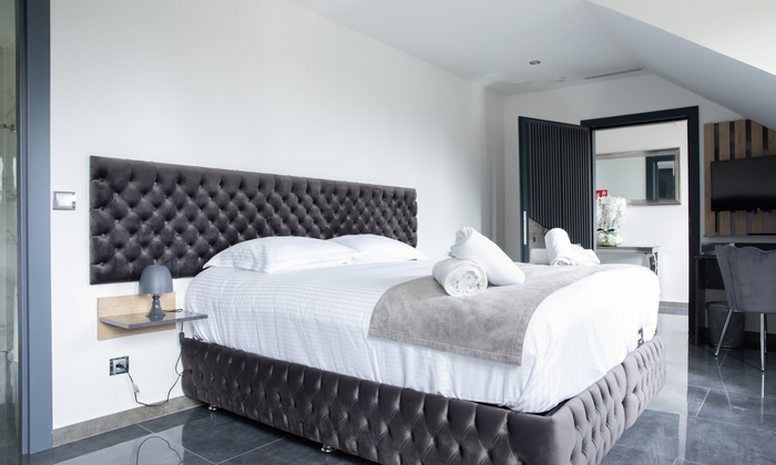 Villa de luxe avec piscine & sauna idéal pour événement inoubliable 400 €