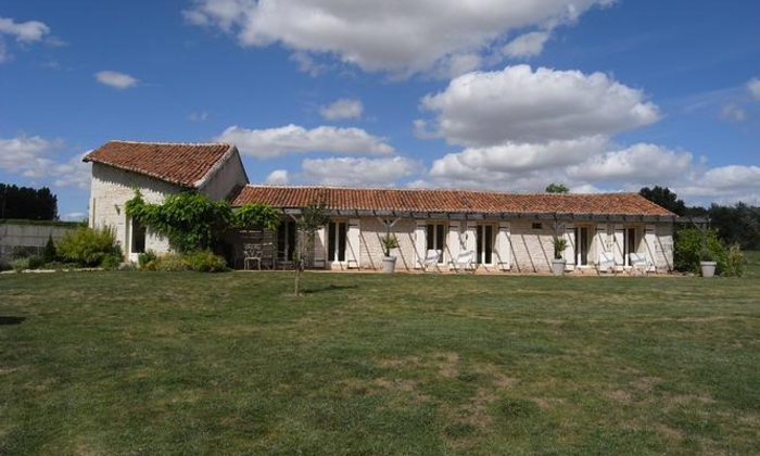 Domaine de gîtes et lodges avec espace commun 55 €