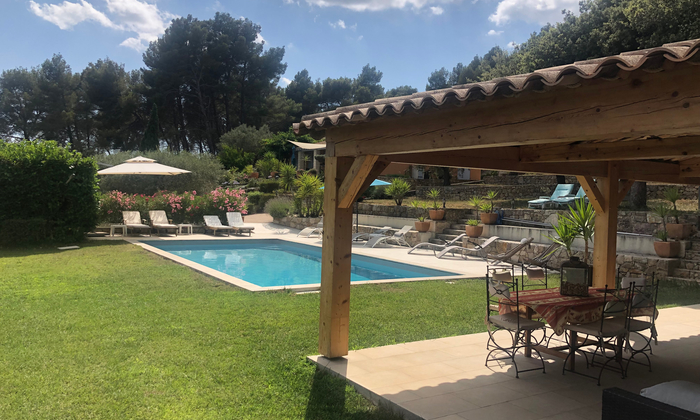 Swimming pool area in the Var 1/2 day €20