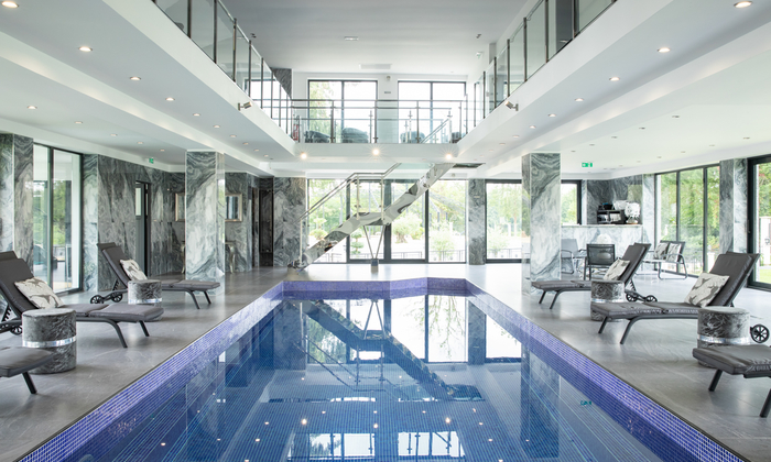 Villa de luxe avec piscine & sauna idéal pour événement inoubliable 400 €