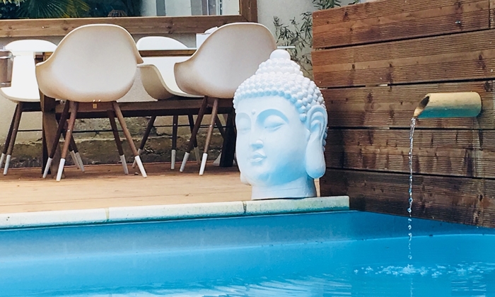 Buddha Beach Thoiry private pool and jacuzzi €23