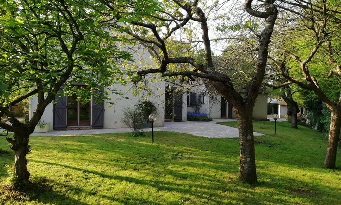 Large Garden of the 2 Chateaux €110