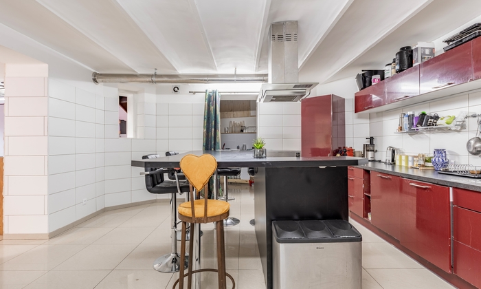 Location maison type Manoir - Loft à Paris 270 €