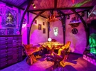 Location Décor Intérieur Chaumière de sorcière pour tournage / shooting / contenu 99 €