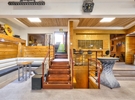 Reception room with swimming pool and hammam €165