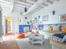 Magnifique gîte entier avec piscine et vue 36 €