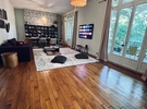 Maison atypique au coeur de 2000m2 de verdure 375 €