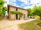 Magnifique gîte entier avec piscine et vue 36 €