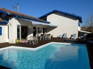 Pretty villa with pool €60